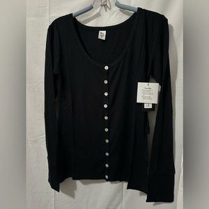 NWT Silver Icing Shayne buttoned Bamboo light cardigan